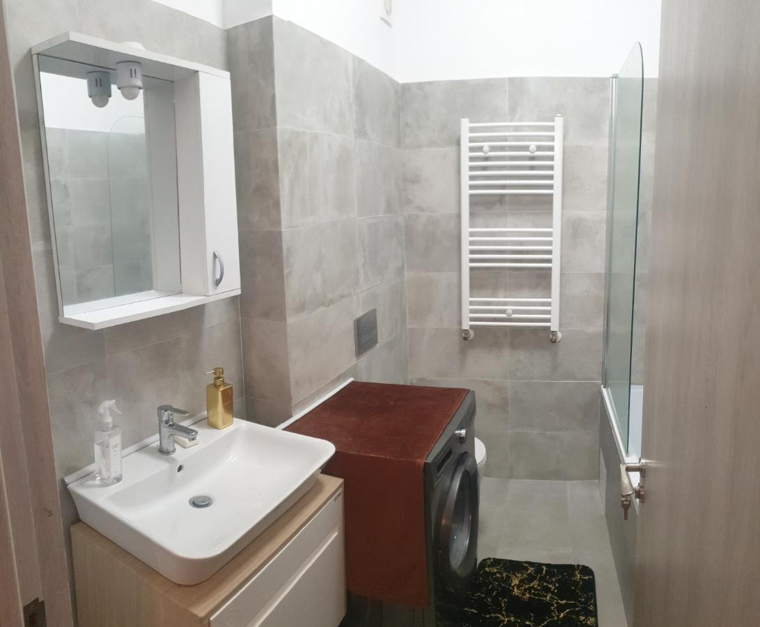 Pipera Central Voluntari Dış mekan fotoğraf